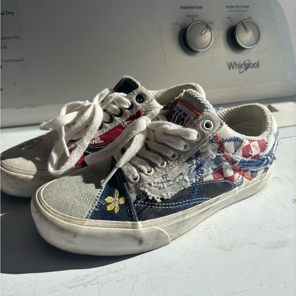 Vans Classic Low-Top Sneakers with White and Brown Soles